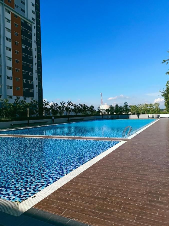 Klia Airport Homestay 10 Сепанг Екстериор снимка
