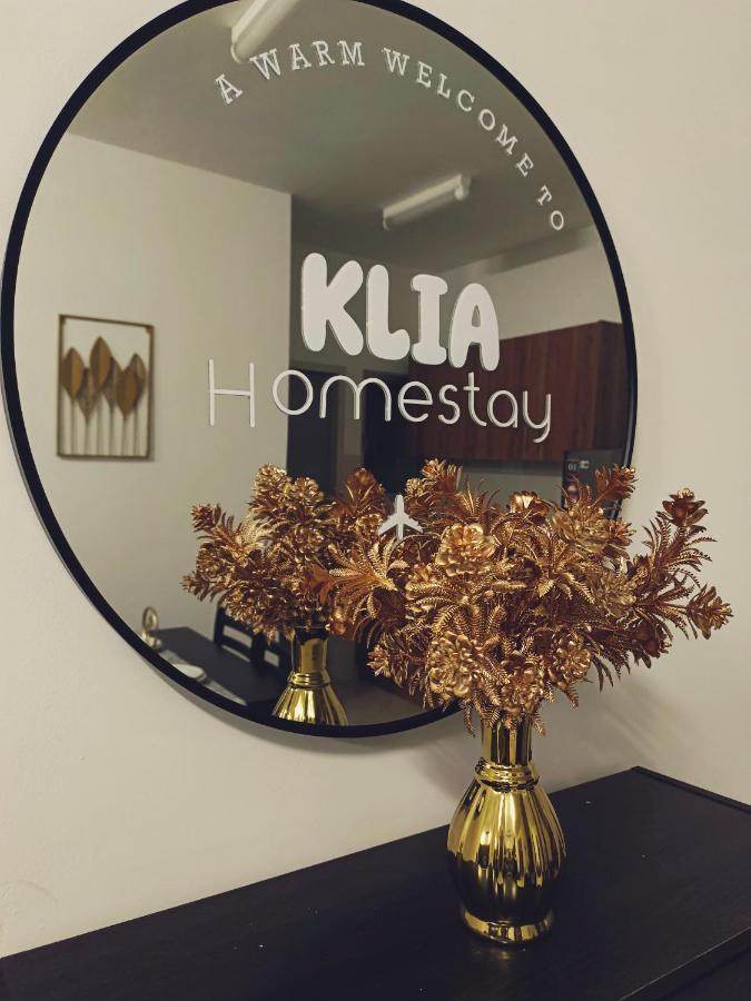 Klia Airport Homestay 10 Сепанг Екстериор снимка